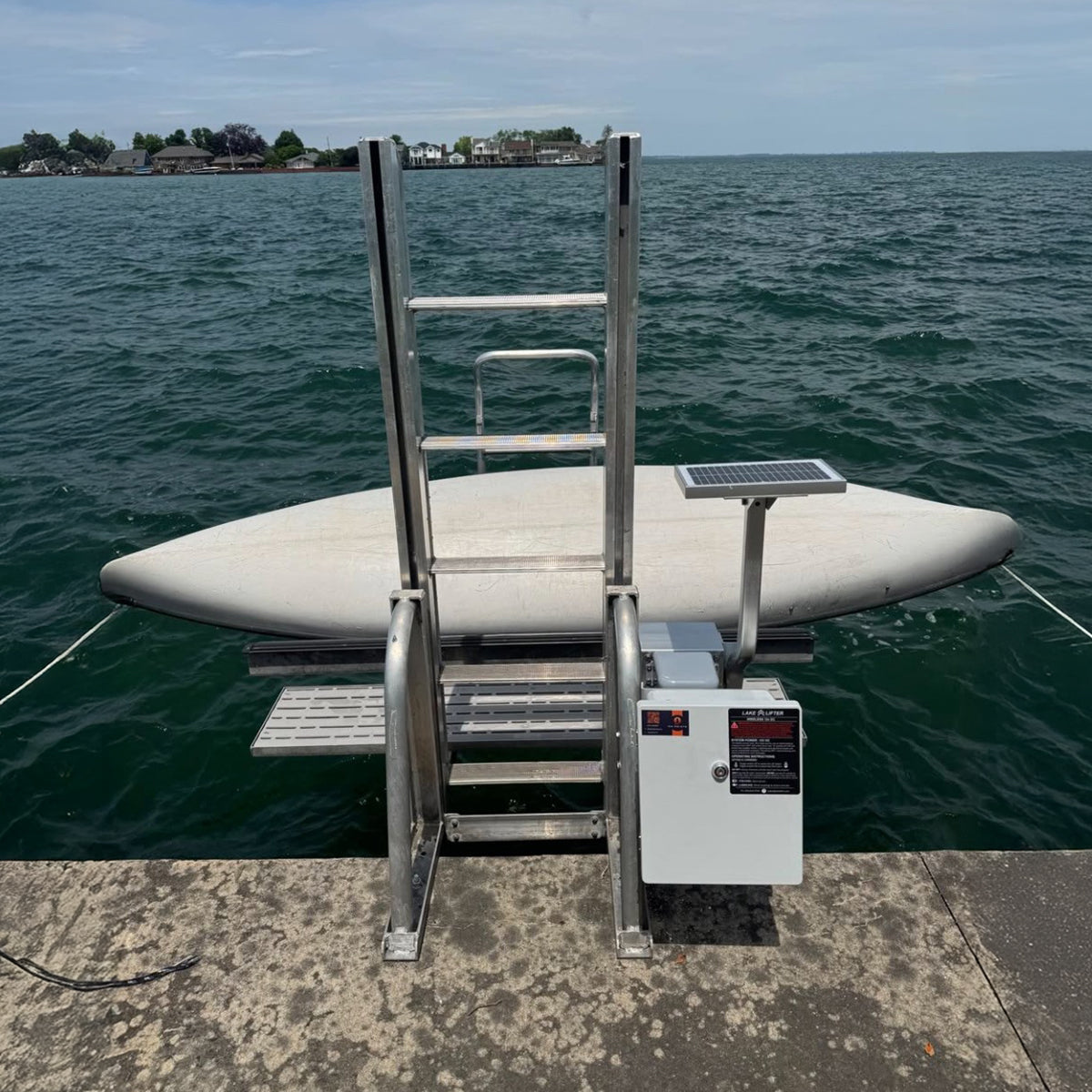 lake lifter pwc motor and charging system