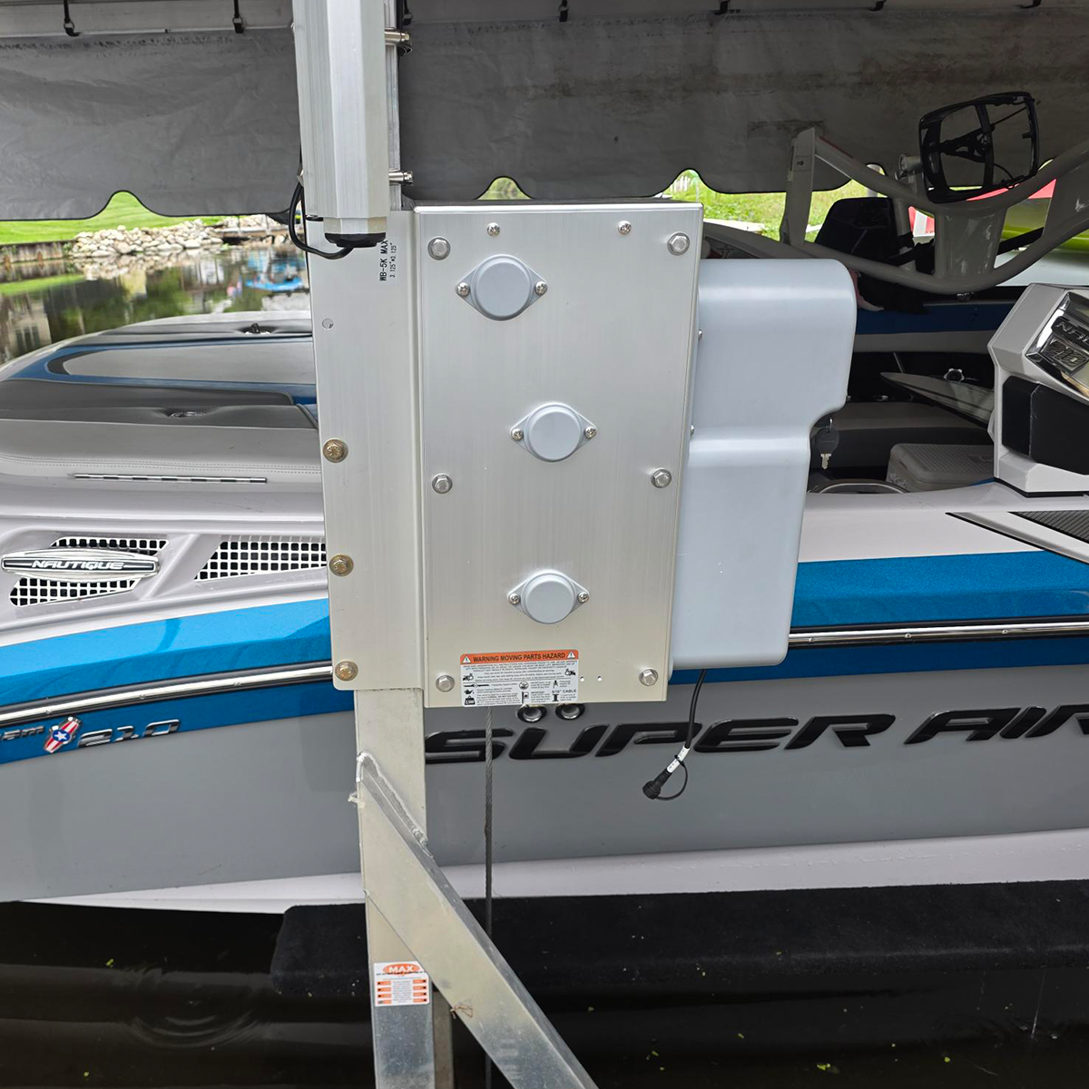 DC Integrated Boat Lift Wireless Direct Drive Motor & 10k Winch Box