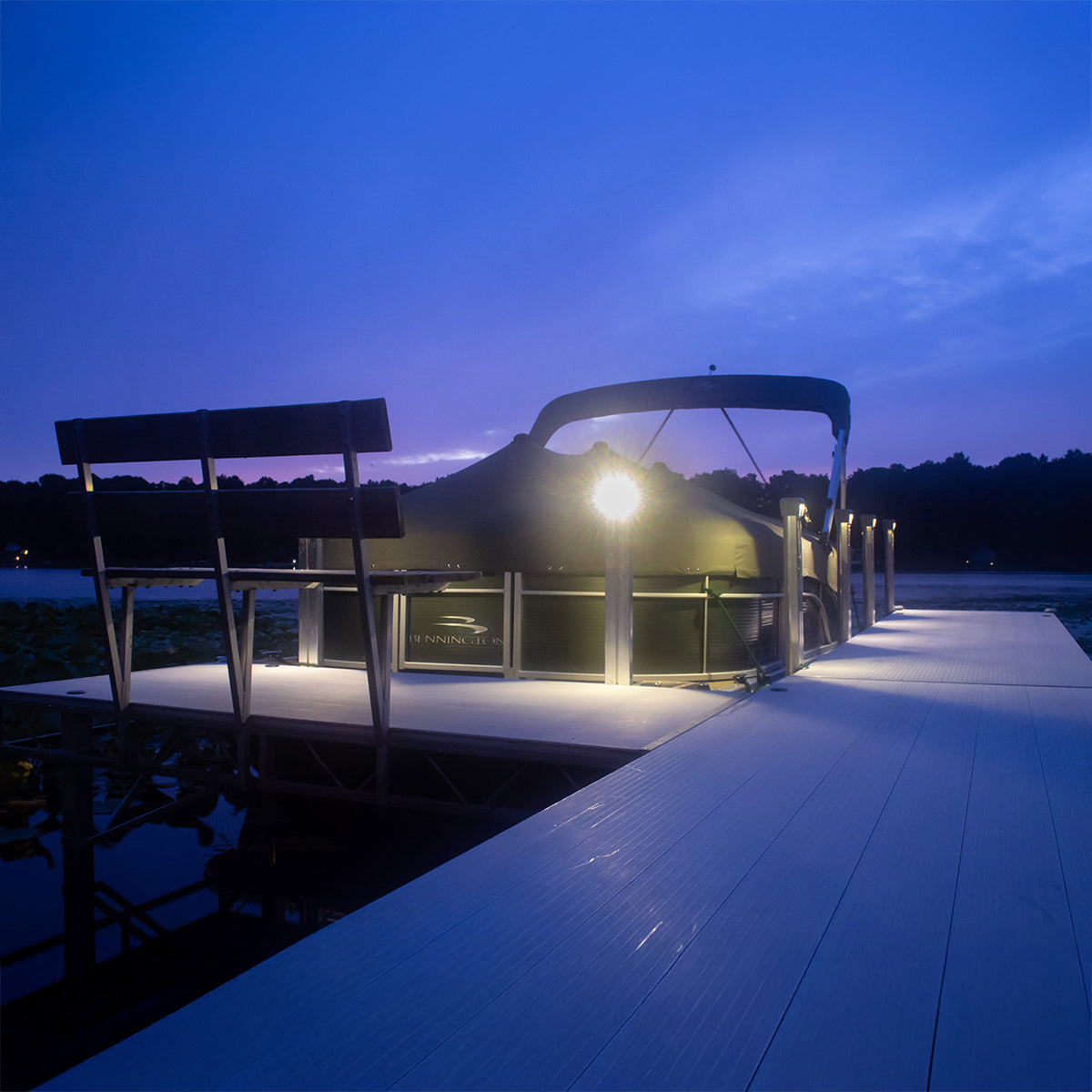 Solar Bumper Light for FLOE Dock Bumpers