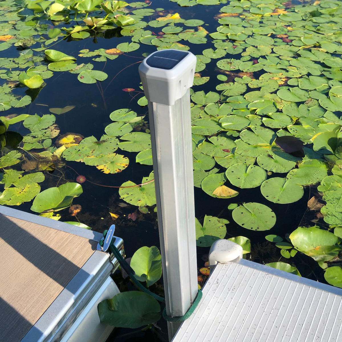 Solar Bumper Light for FLOE Dock Bumpers