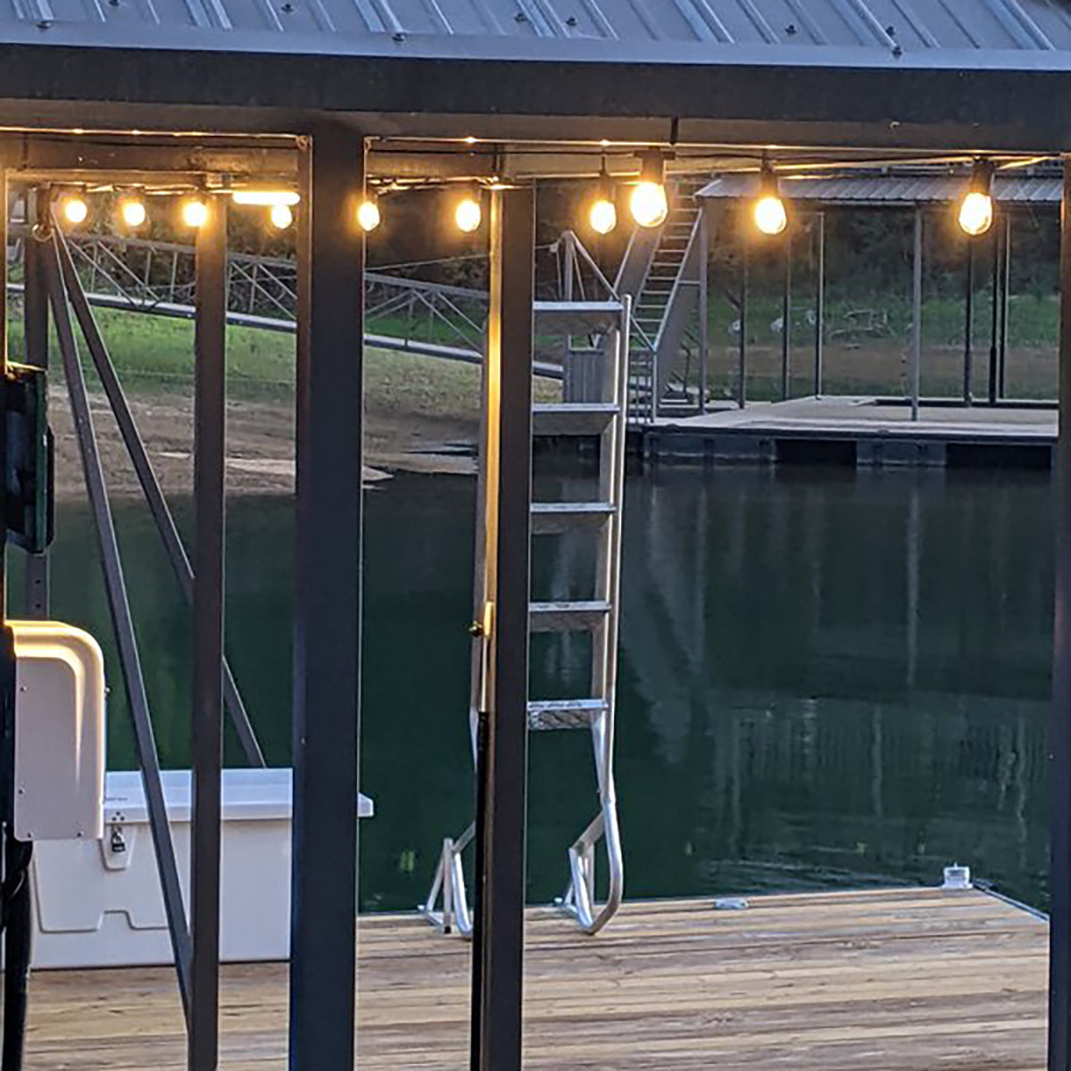 Solar Boat House, Gazebo & Pergola Lights