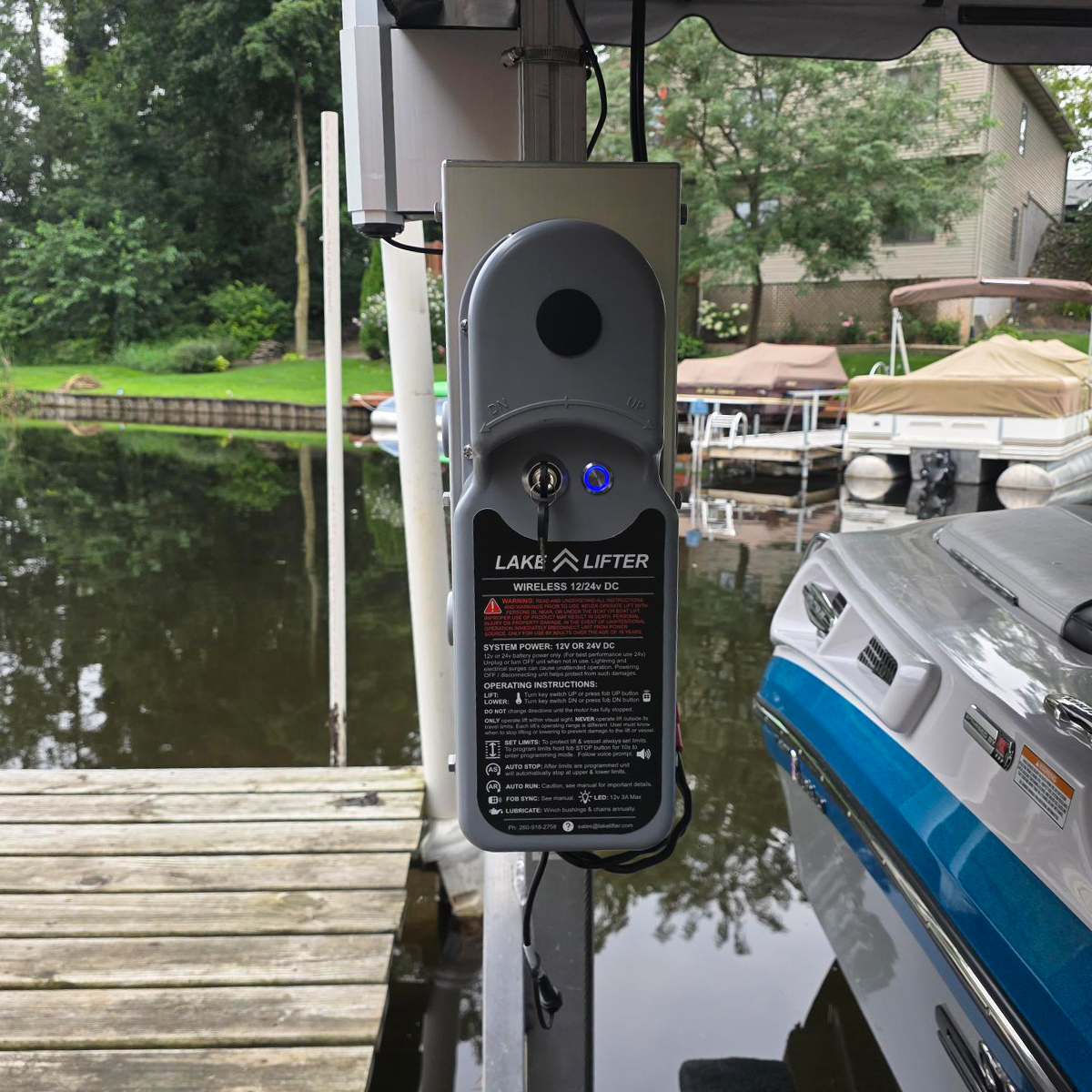 AC Integrated Boat Lift Wireless Direct Drive Motor & 10k Winch Box