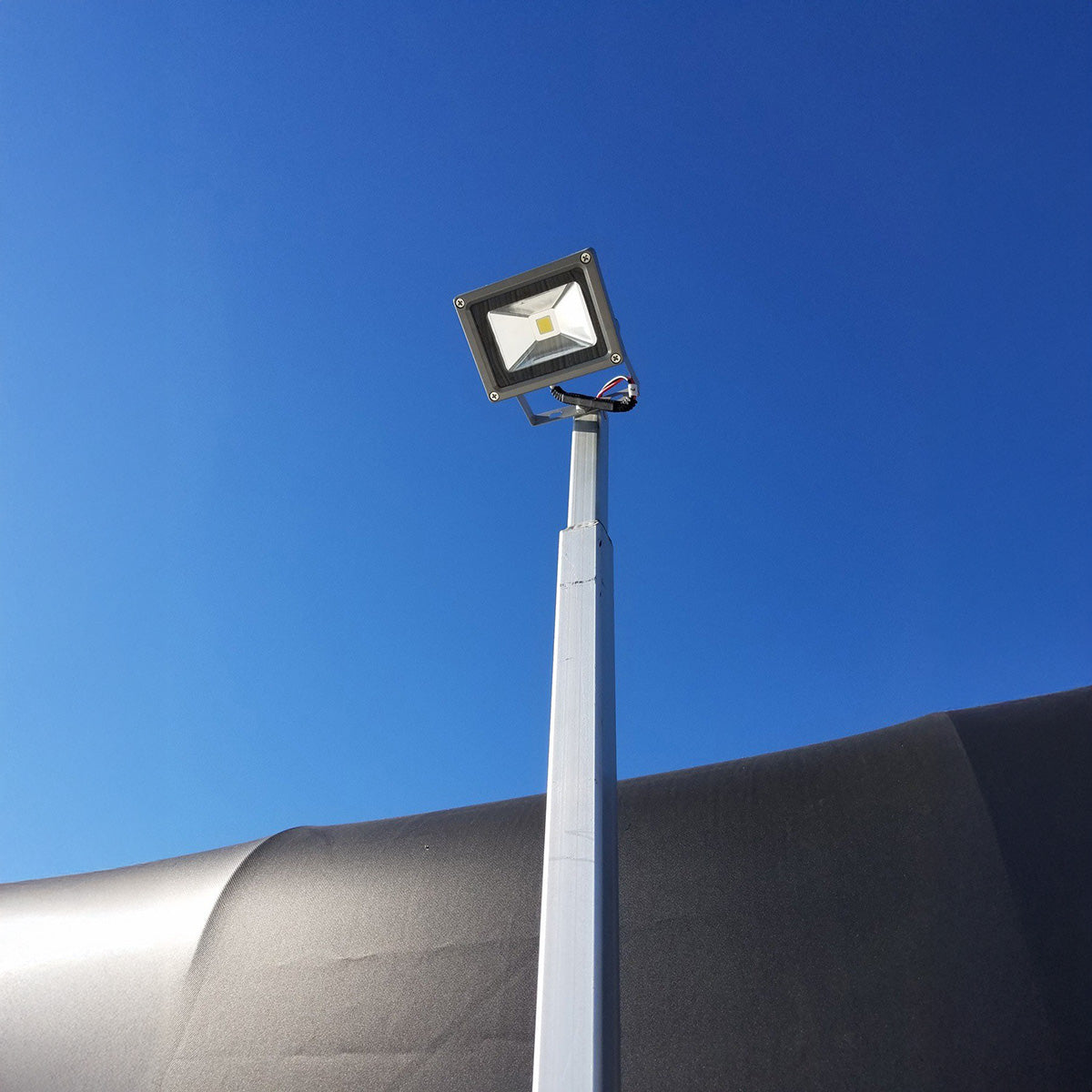 Wireless Key Fob Activated Boat Lift Flood Light Lake Lift's Boat Lift Key Fob Activated Flood Light is the perfect solution when boarding and unboarding your boat.