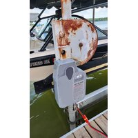 12v Direct Drive Boat Lift Motor + 40w-12v Boat Lift Charging Kit